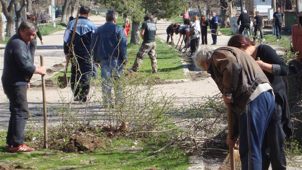 В Брегово кипи пролетно почистване начело с кмета