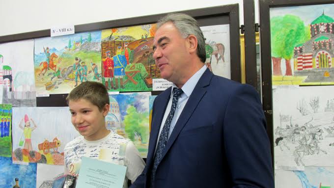 Петокласник от Плевен е носител на Голямата награда в конкурса „Освобождението”