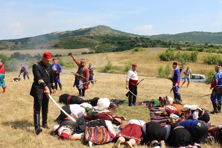 Село Сладък кладенец си припомни безчинствата на башибозуците (СНИМКИ)