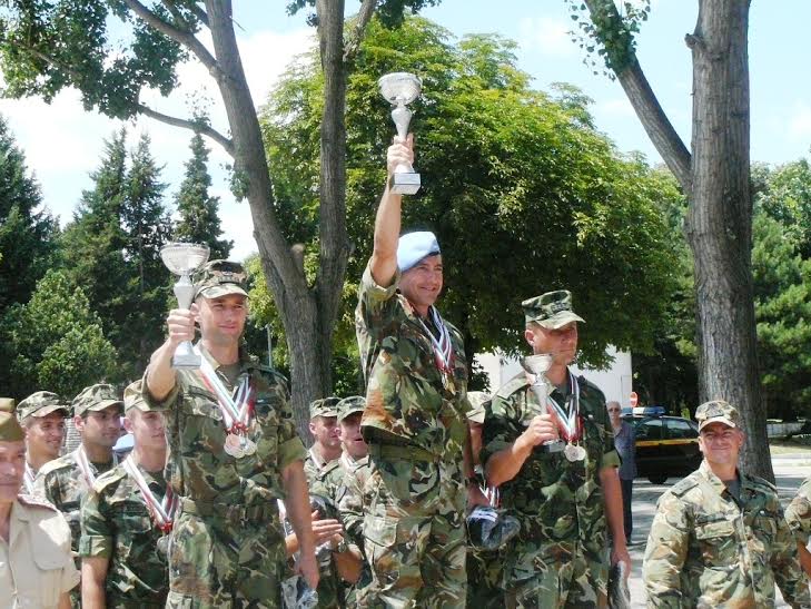 Сухопътните войски спечелиха общоармейския шампионат по военен трибой