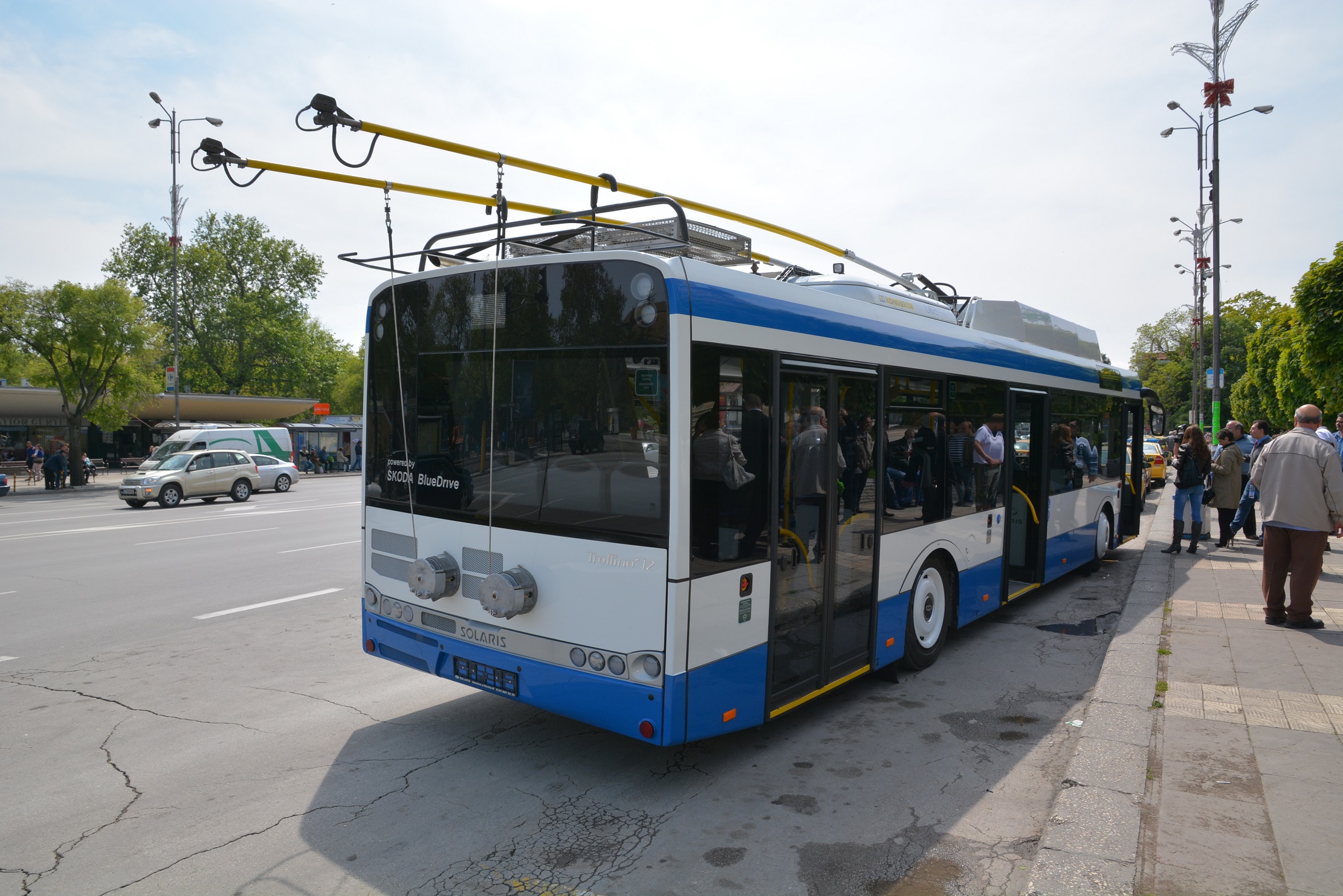 Възстановяват тролейбусна линия във Варна