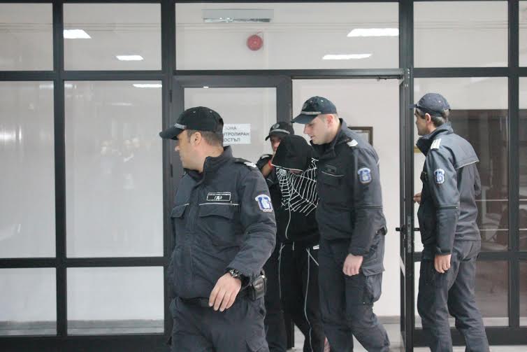 Съдът остави в ареста Ембака 1 57786714 21fe fcbb