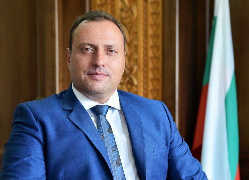 Кметът Икономов: Прекратяване на концесията значи край за Банско