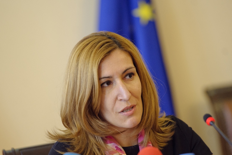 Николина Ангелкова пристига в Царево за среща с туристическия бранш 10 Николина Ангелкова пристига в Царево за среща с туристическия бранш