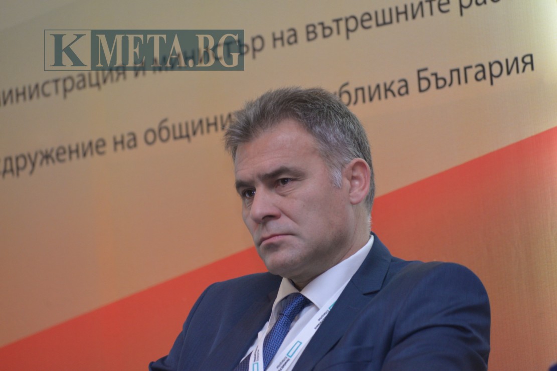 “Информационно обслужване” става основа на електронното управление