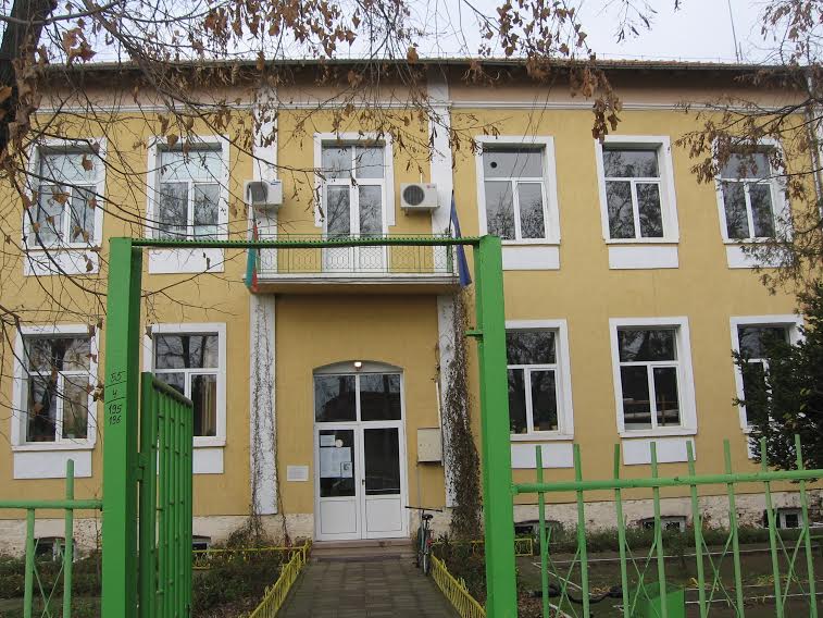 В Якимово децата получиха тридневна ваканция