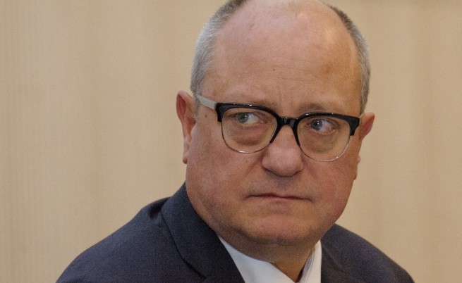 “Пожарогасителят” пред парламента бил заради Тодор Танев?
