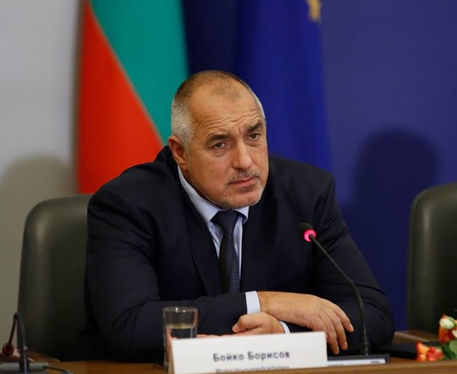 Борисов защити Москов: Има много да чакат за оставката му