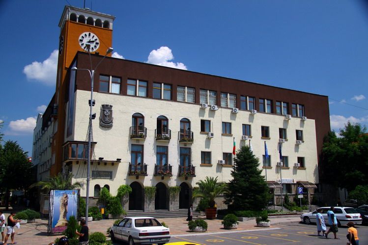 Спряха подовото отопление пред общината в Хасково 1 57786714 65bc 2035 3