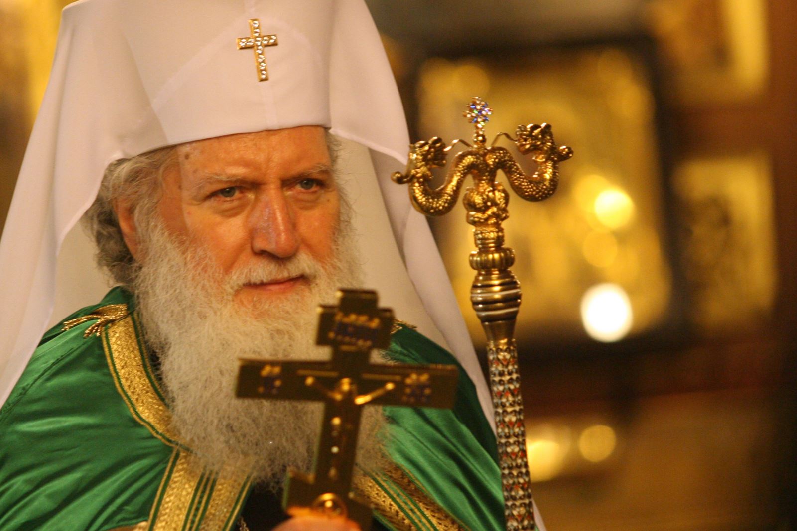 Църквата отново заклейми гей парада