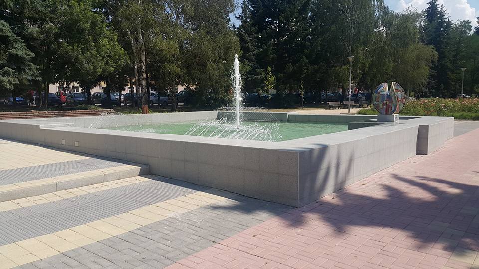 Пускат фонтаните в центъра на Перник