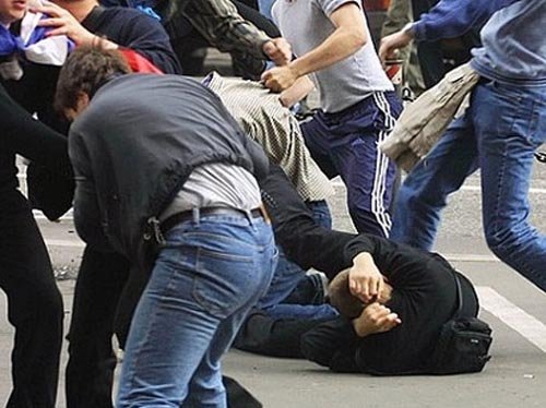 Масов бой в Студентски град, има пострадали (Подробности)