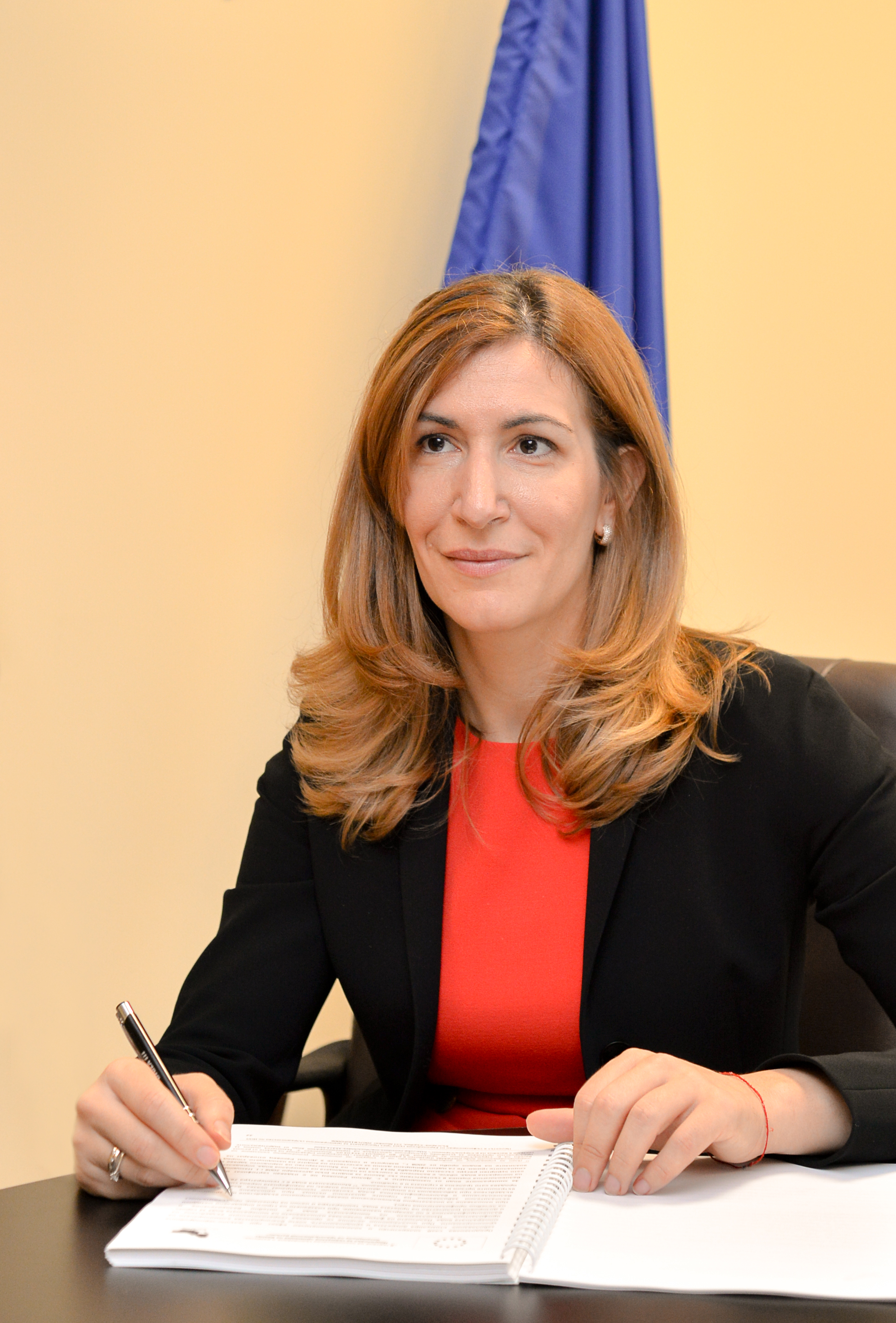 Николина Ангелкова: Започнахме работа по сезон “Лято 2016”