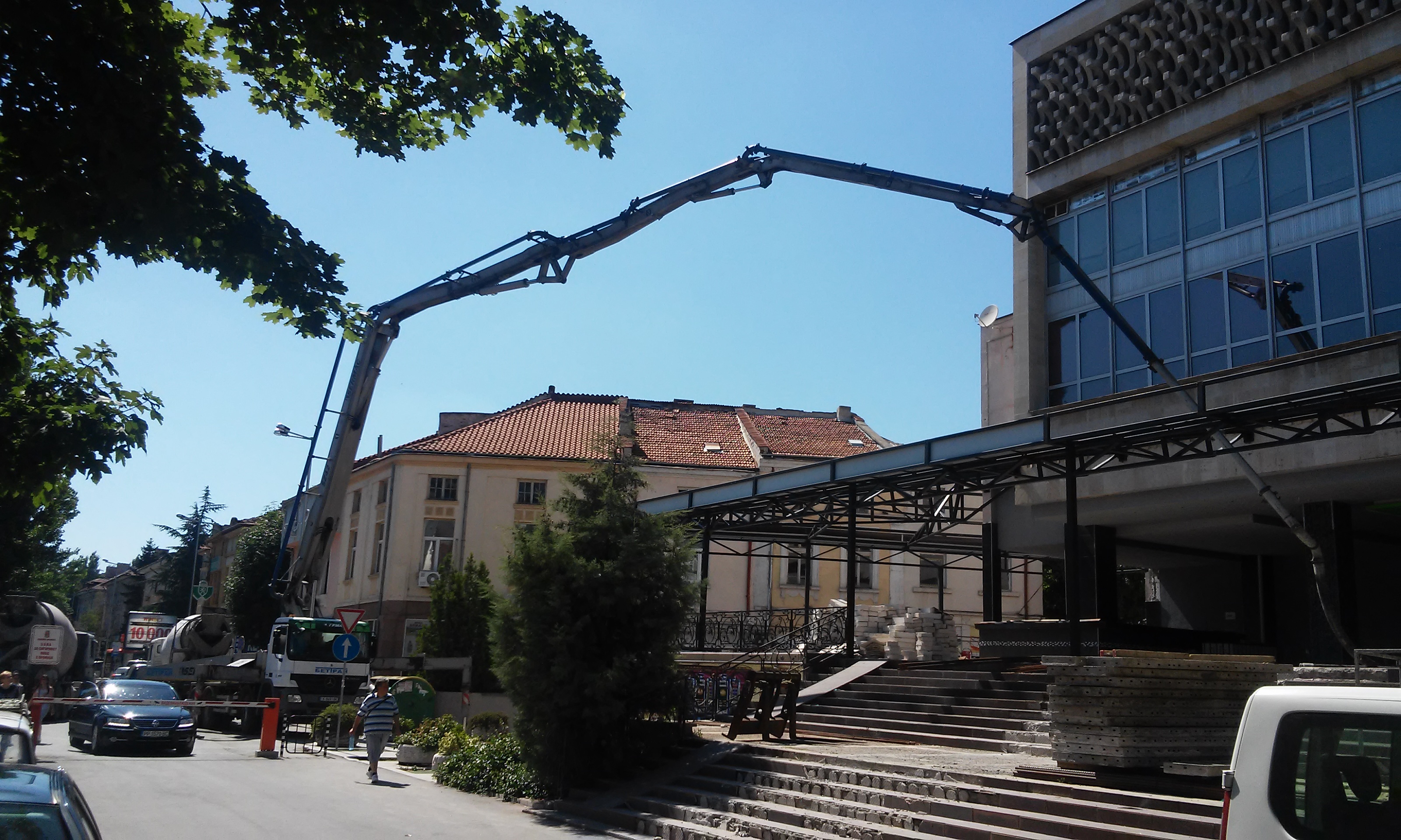 „Билла” в Хасково ще отвори най-рано през октомври