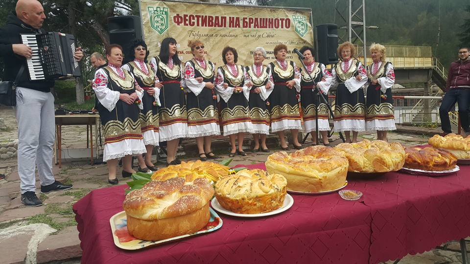 Над 50 уникални питки грейнаха на Фестивала на брашното (СНИМКИ)