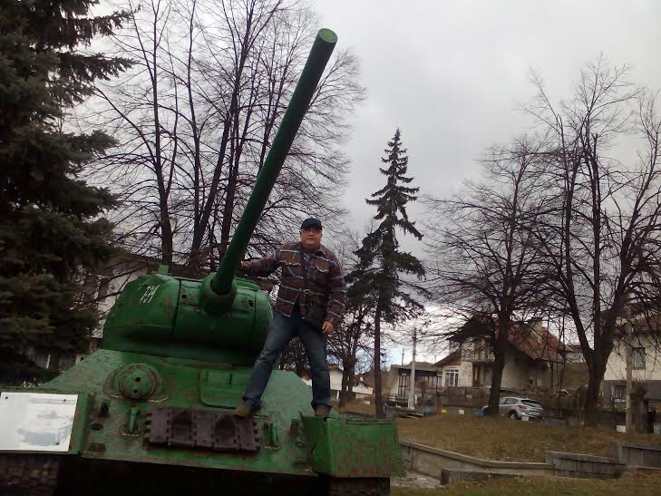 Танкове пазят дома на войвода от Благоевград