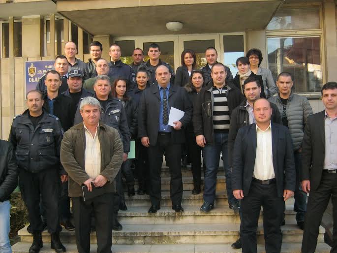 36 служители на реда във Враца получиха награди