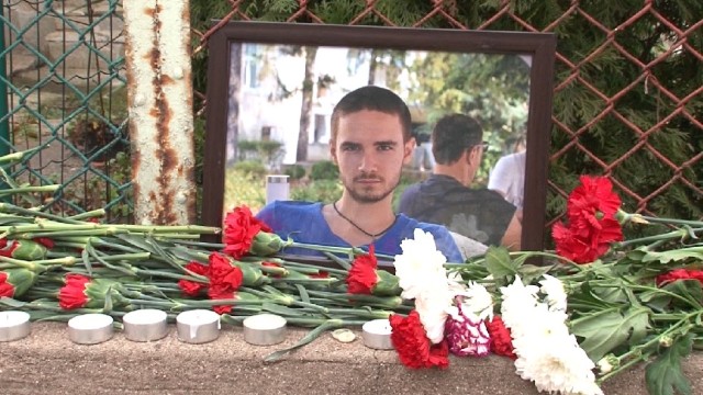 Родителите на Тодор от Враца се отказаха да обжалват отпадането на обвиненията за убийството му