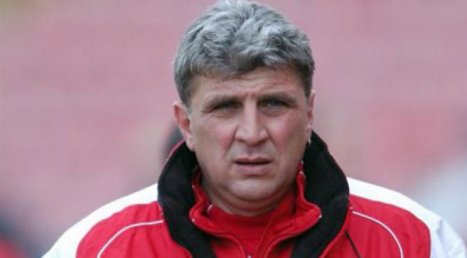 Легендарен български вратар катастрофира тежко