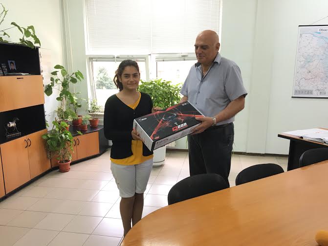 Ученичка спечели дрон от игра на НАП 1 57786714 bb79 2983