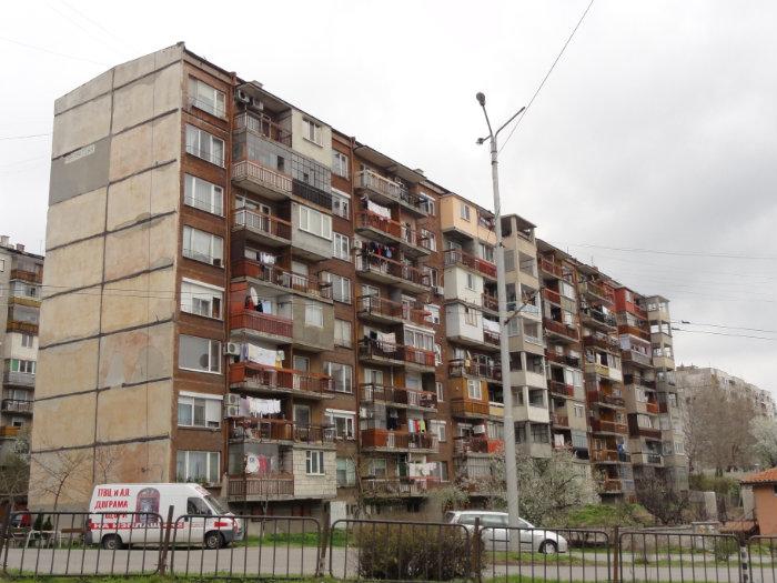 Обявиха конкурс за саниране на 19 панелни блока в Хасково 9 Обявиха конкурс за саниране на 19 панелни блока в Хасково