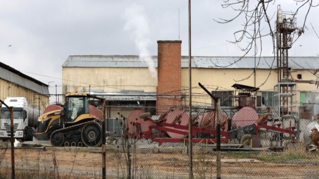Обвиняват фабрика за олио, че замърсява монтанско село 1 57786714 c98d b073