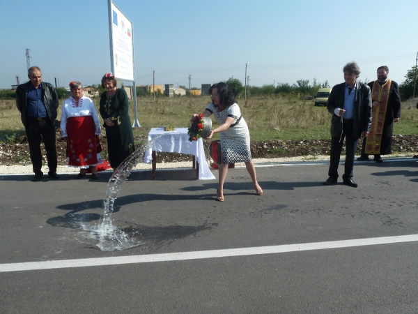 Обновиха окаян път, който свързва три общини в Северозападна България