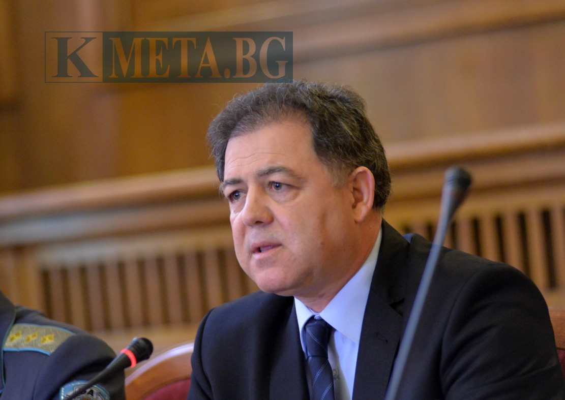 Разпитваха Николай Ненчев за двигателите на МиГ-овете