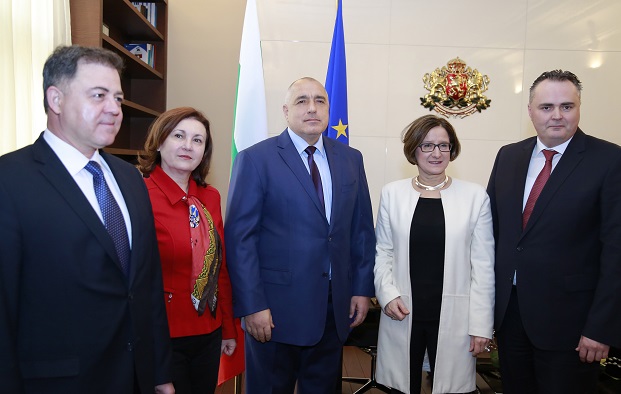 Борисов: При масиран миграционен натиск пращаме армията