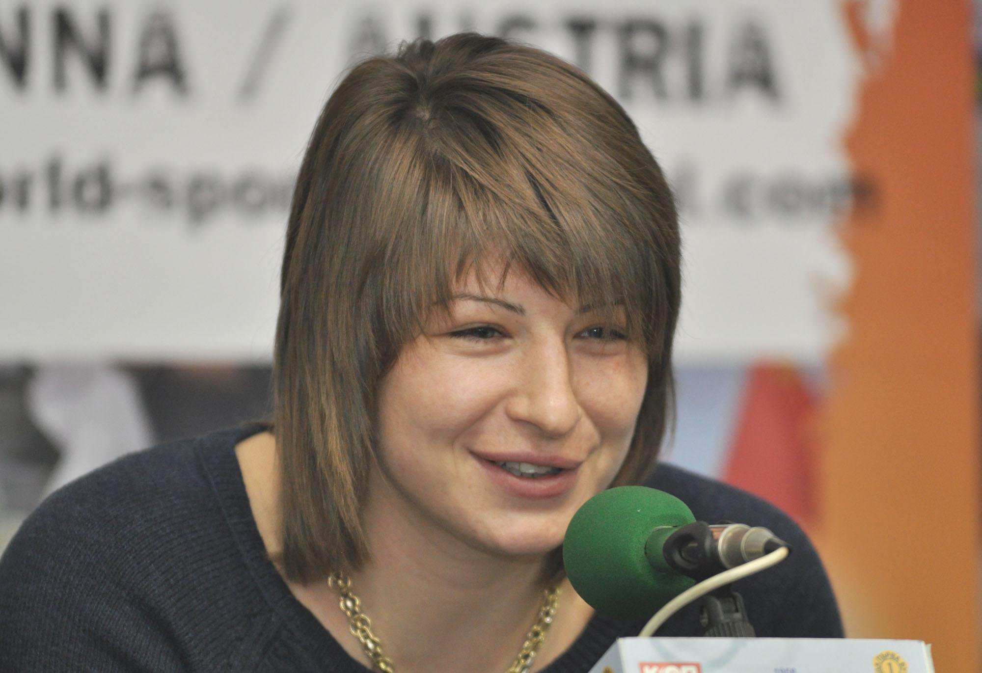 Станка Златева строи спортна зала в Сливен 1 57786714 f579 b0e5