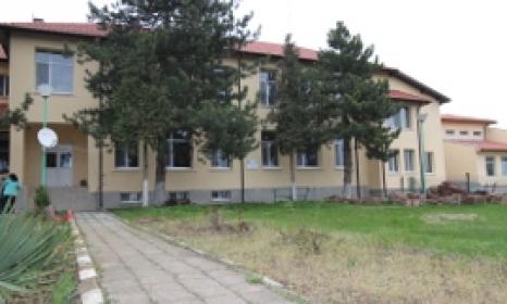 Закриват дома за деца в разградското село Просторно