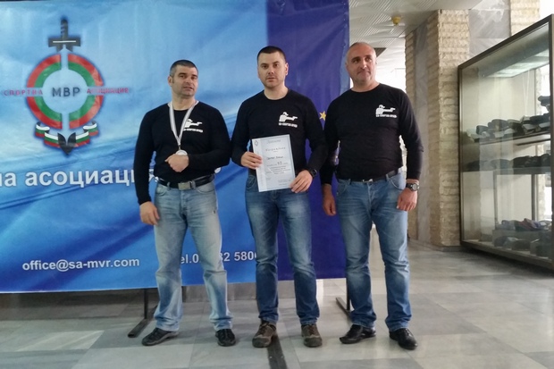 Врачанските полицаи сред най-точните стрелци