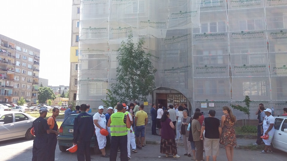 В Перник започва санирането на блокове