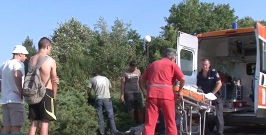 Парапланерист оцеля по чудо след падане край Сопот