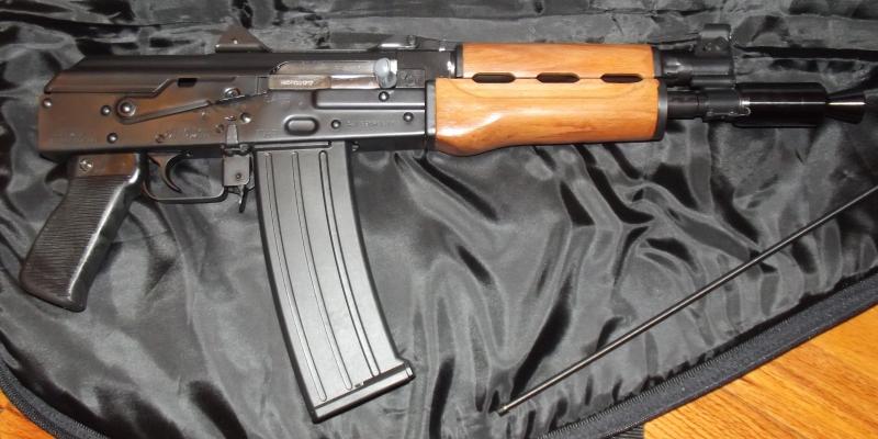 Атентаторите от Париж стреляли със сръбски автомати 1 5e1a64c4 c5e6 04d0