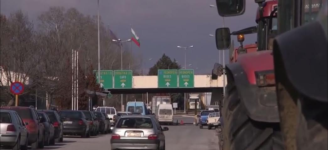Гръцките фермери плашат с безсрочна блокада на границата 1 5e1a64c4 e0c2 ea47