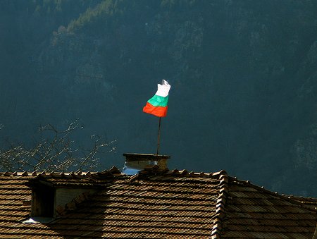 Българското знаме ще се вее над всяка къща в габровско село 9 Българското знаме ще се вее над всяка къща в габровско село
