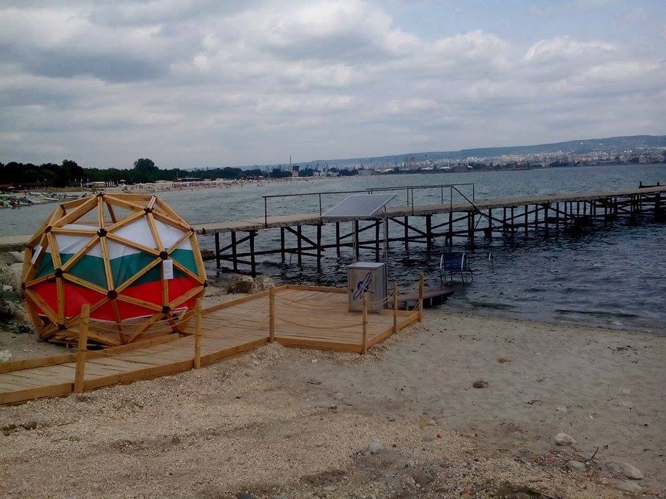 Окрадоха единствената у нас пътека за достъп до морето на хора с увреждания 1 5eec8515 23d2 ef0b