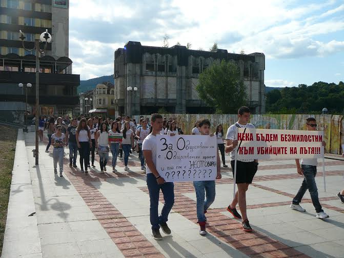 Шуменлии поискаха реакция от институциите заради убийствата по пътищата