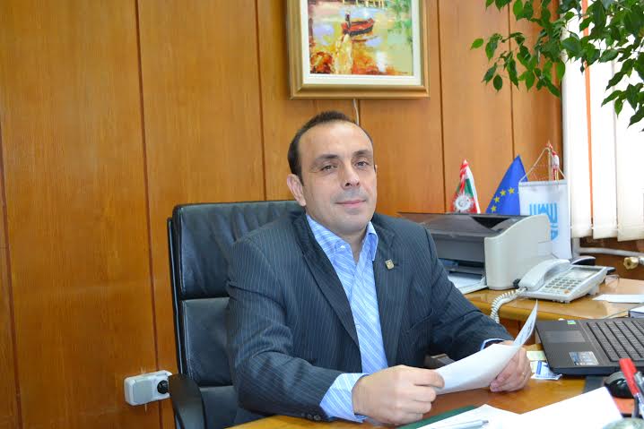 Германски инвеститор оглежда Белене за шивашко производство