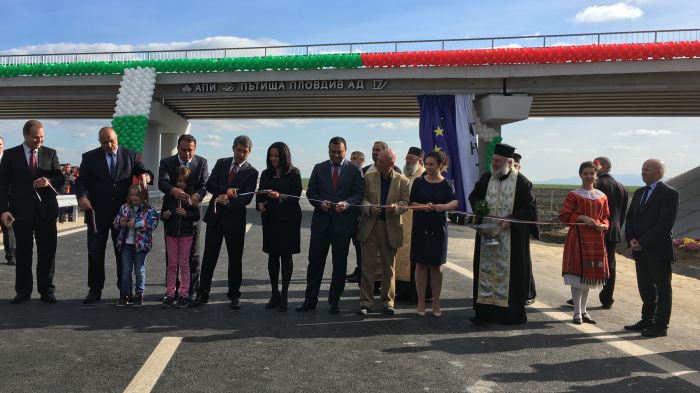 Бойко Борисов: Открихме магистрала, която българите чакат от години
