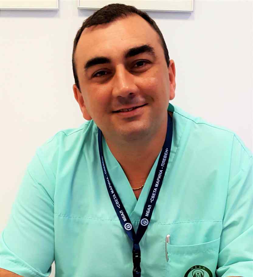 Хирург от Плевен е сред най-добрите млади медици на 2015-а 9 Хирург от Плевен е сред най-добрите млади медици на 2015-а