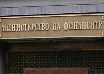 МФ се отказа от новите изисквания за касовите апарати