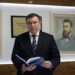 Здравният министър: Не застрашаваме учебната година с мерките срещу К-19