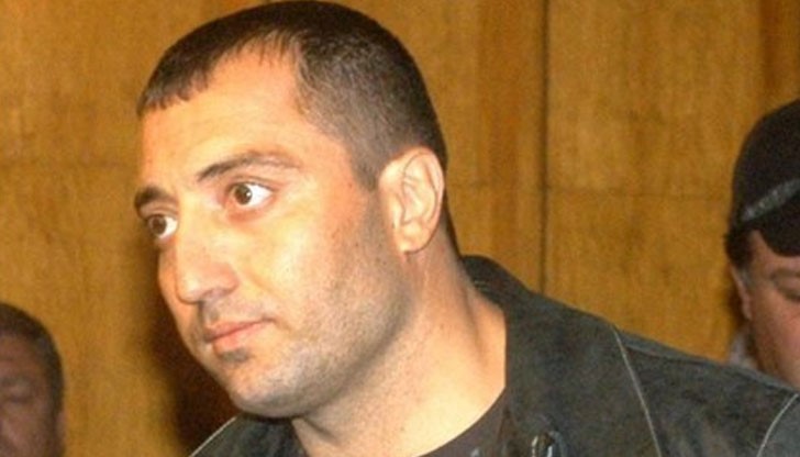 Митьо Очите се завръща в България