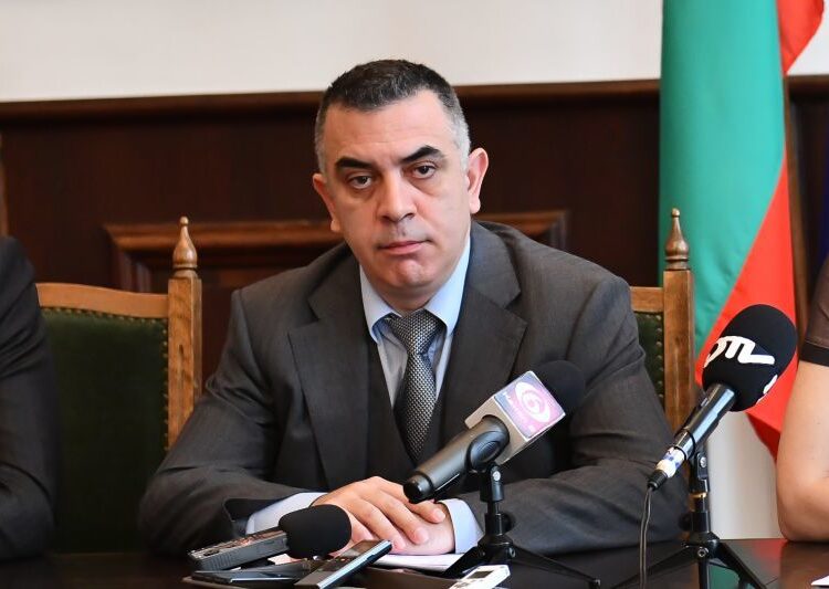 Сливен отпуска пари за ремонти по селата 1 DSC 8355