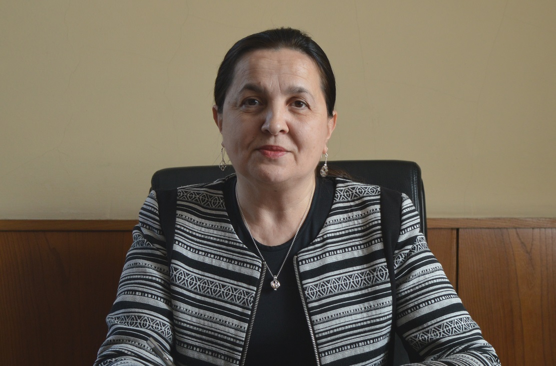 Петя Долапчиева, зам.-кмет:  Враца плаща стотици хиляди за училище с 9 деца