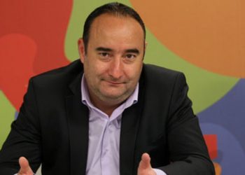 Две трети от законите се внасят от депутати, а те не спазват правилата
