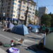 Орлов мост остава блокиран от палатков лагер