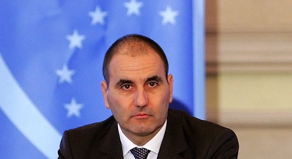 Цветанов предпочита жена за президент